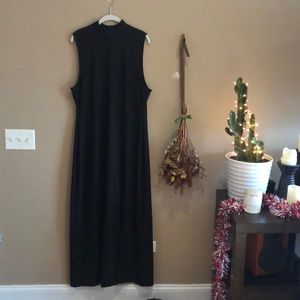 Simply Elegant Black Dress